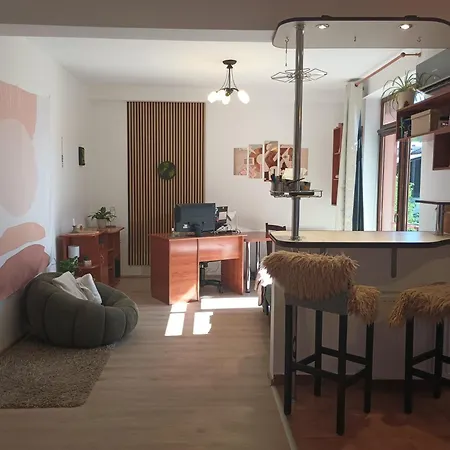Untold Fest Nest - Fully Equipped, Sunny Appartement Cluj-Napoca
